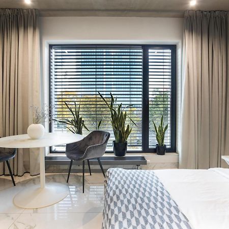 Centro Design Apartments - Polwiejska Познань Екстер'єр фото