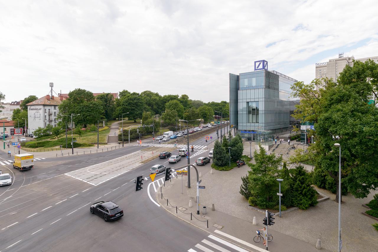 Centro Design Apartments - Polwiejska Познань Екстер'єр фото