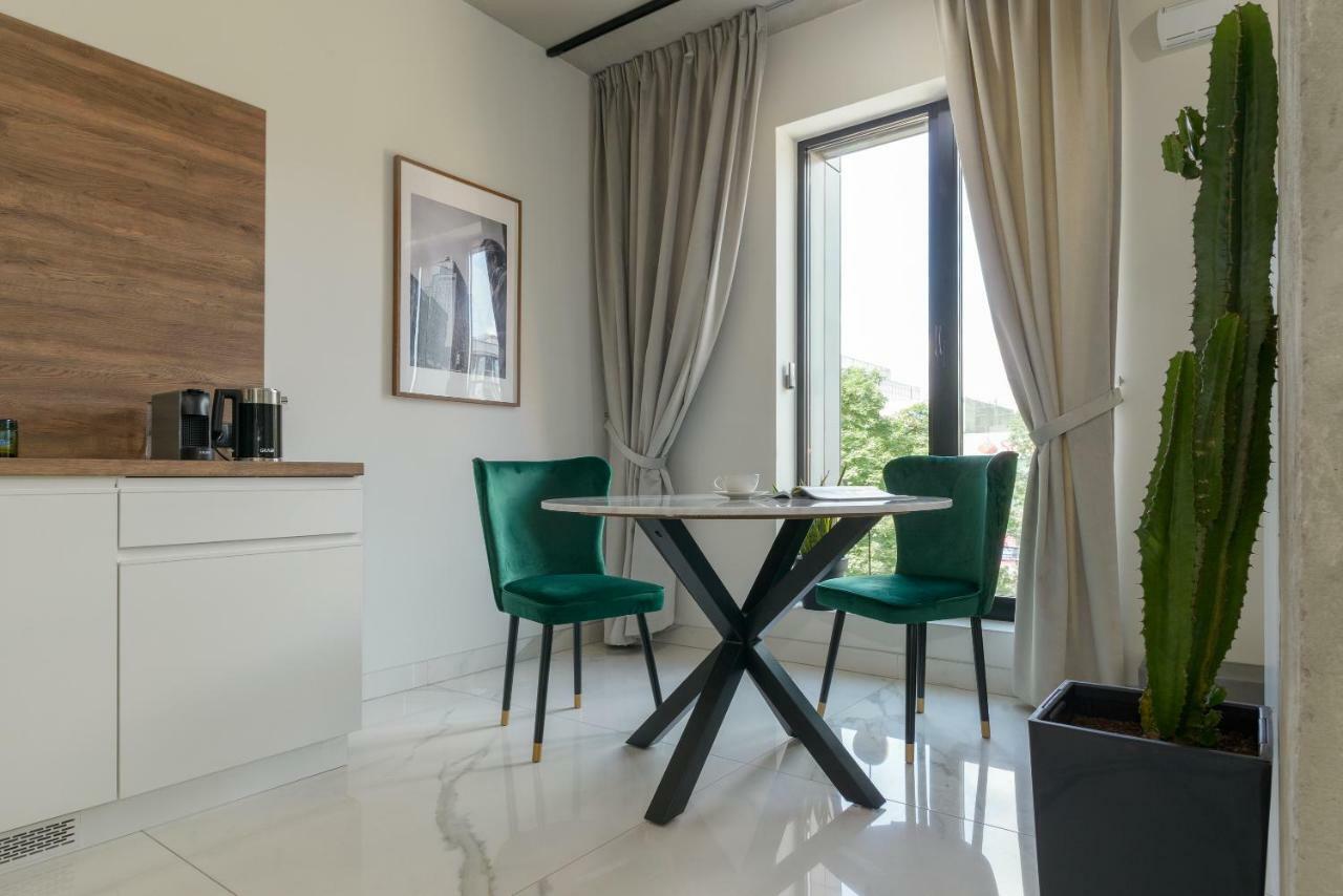 Centro Design Apartments - Polwiejska Познань Екстер'єр фото